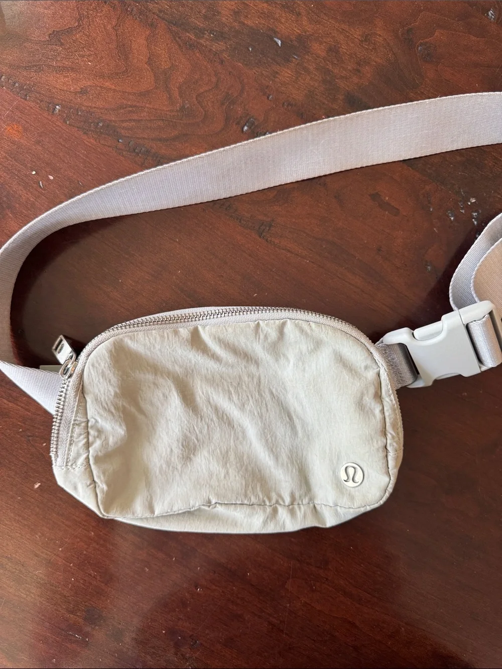 lululemon athletica everywhere belt bag Light grey